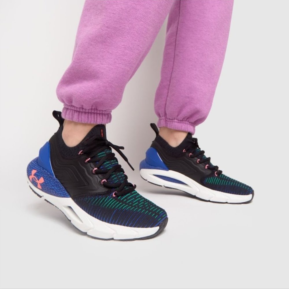 Under Armour Women's HOVR Phantom 2